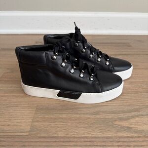 1.State Wrine High Top Leather Sneaker Size 8